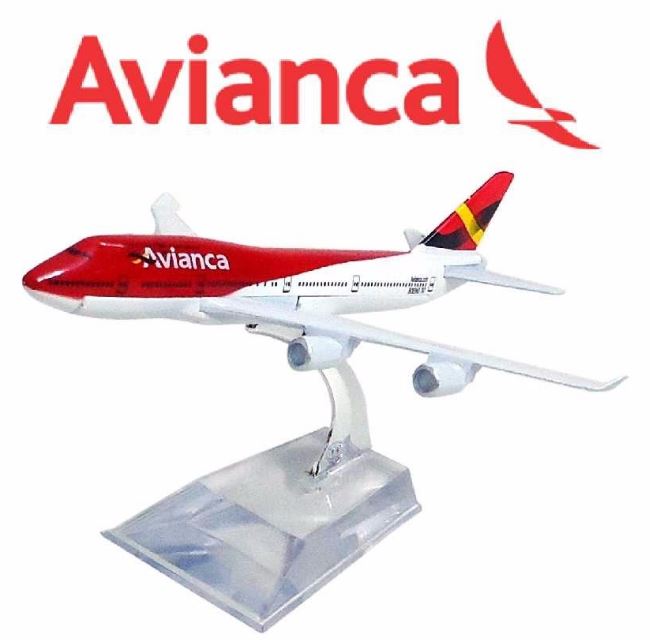 Airliner Avianca Boeing 747 Air Plane Commercial Plane Collection Minature