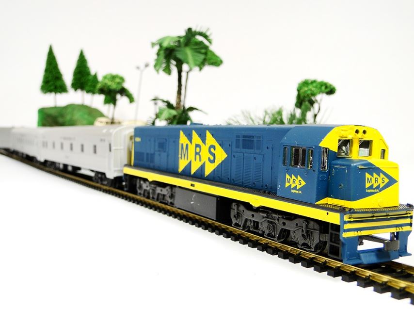 Silver Express Train Rio SP 6504 Eletric FRATESCHI Miniature HO Scale 1:87 Figure