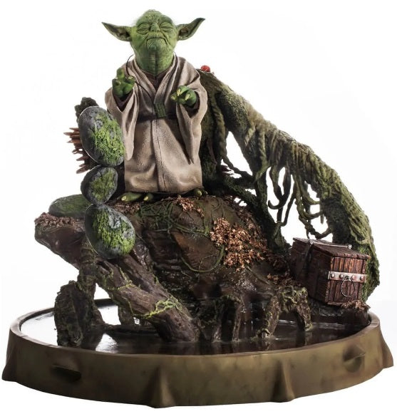 Replica Star Wars Yoda 1/4 Legacy Collection Miniature Figure - Iron Studios