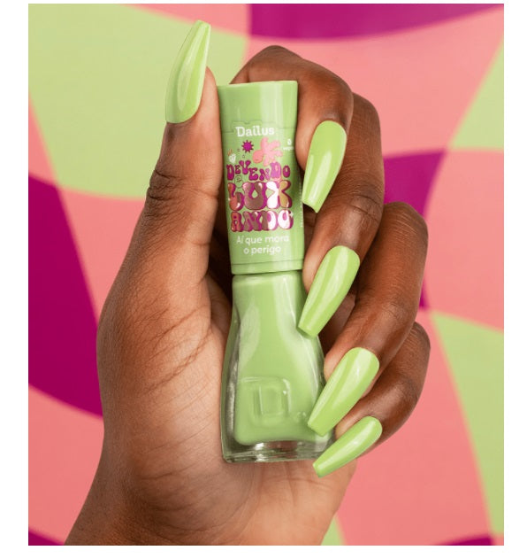 Brazilian Original Dailus Devendo e Luxando Nail Polish Kit 7 Units Beauty Art